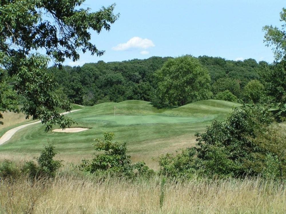 Land for Sale in Poplar Bluff, Missouri — 142.00          AC — $1,250,000.00