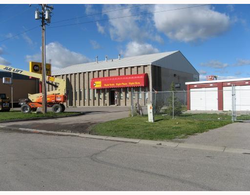Land for Sale in Cochrane, Alberta — CAD $1,250,000.00
