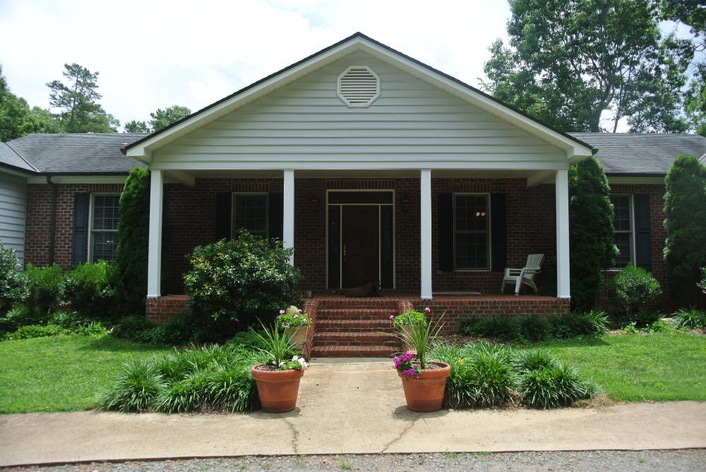 Single Family Home for Sale in Pilot Mountain, North Carolina — 10.20           AC — $340,000.00