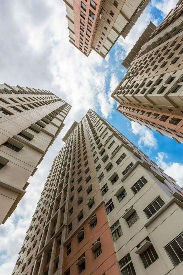 Condo for Sale in Manila — 220.00          SF — $29,000.00