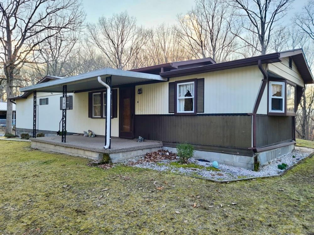 Single Family Home for Sale in Fort Ashby, West Virginia