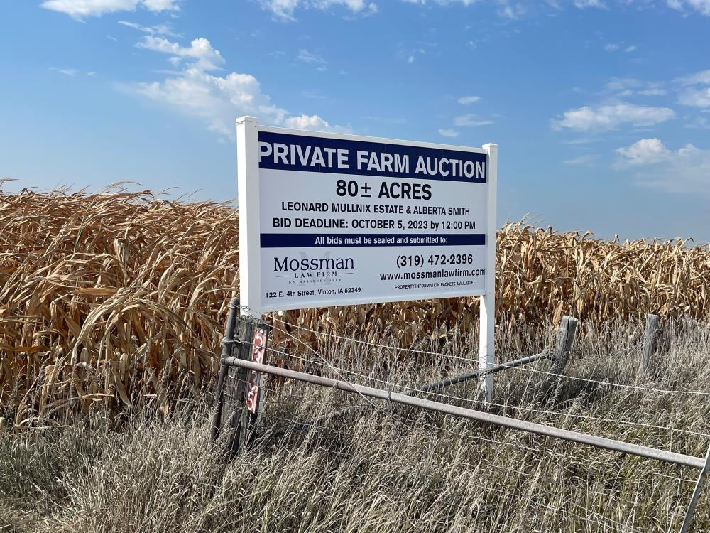 Land for Sale in Mt Auburn, Iowa — 80.00           AC