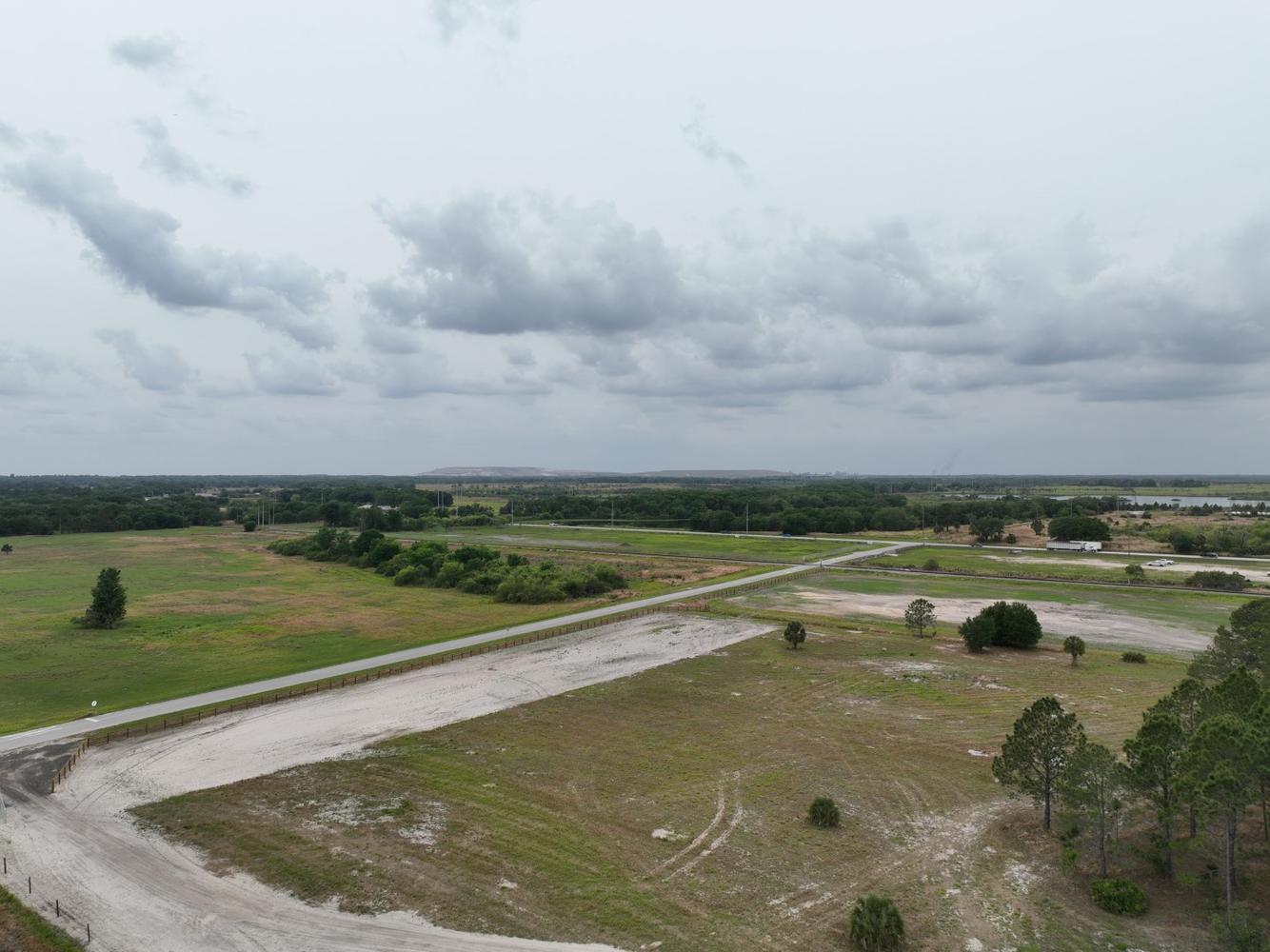 Land for Sale in Mulberry, Florida — 25.00           AC — $2,100,000.00