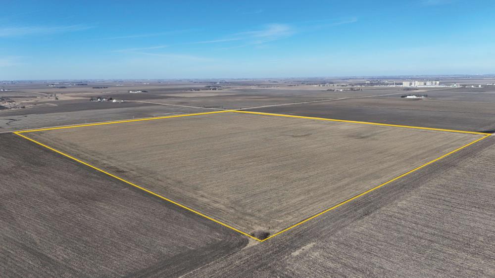 Land for Sale in Farnhamville, Iowa — 117.11          AC — $1,510,719.00