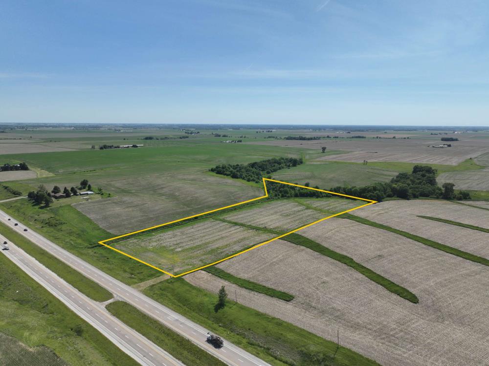 Land for Sale in Ainsworth, Iowa — 15.67           AC — $184,900.00