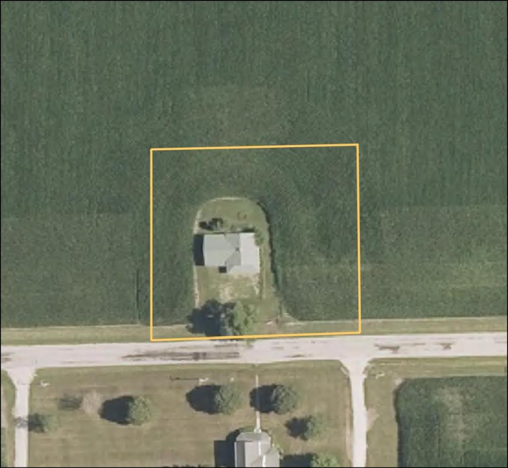 Single Family Home for Sale in Geneseo, Illinois — 1.16            AC