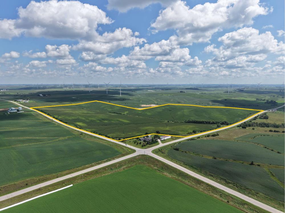 Land for Sale in Orient, Iowa — 118.04          AC — $1,032,850.00
