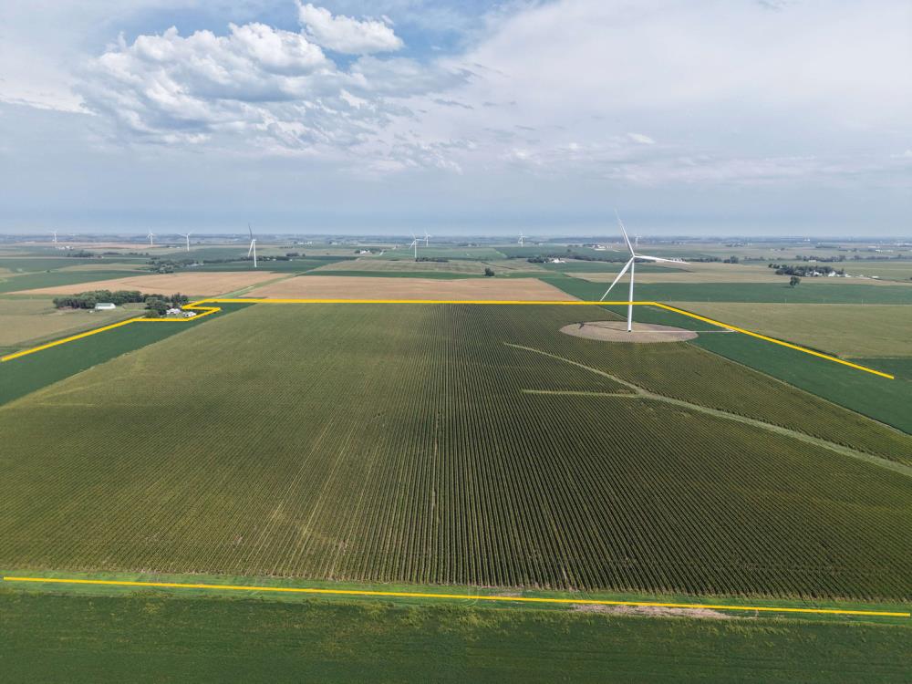 Land for Sale in Traer, Iowa — 152.98          AC — $2,791,885.00