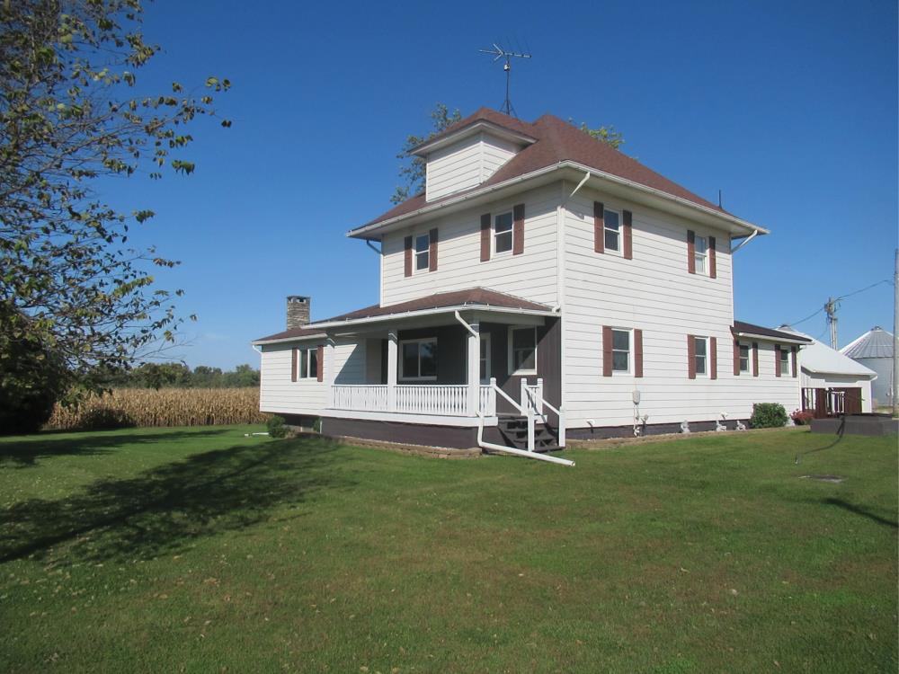 Single Family Home for Sale in Wyoming, Iowa — 2.00            AC — $432,500.00