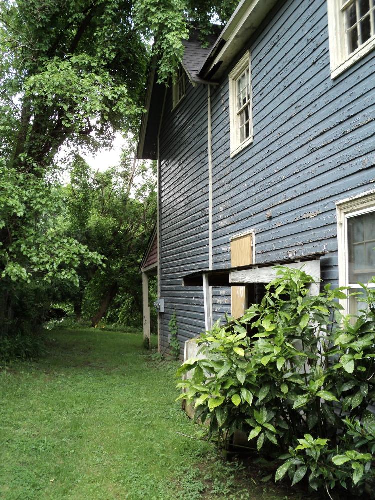 Land in Belmont Hills