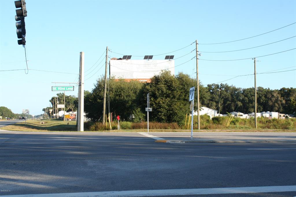 Commercial Building in Summerfield