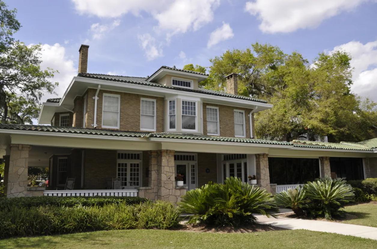 Commercial Building in Bartow