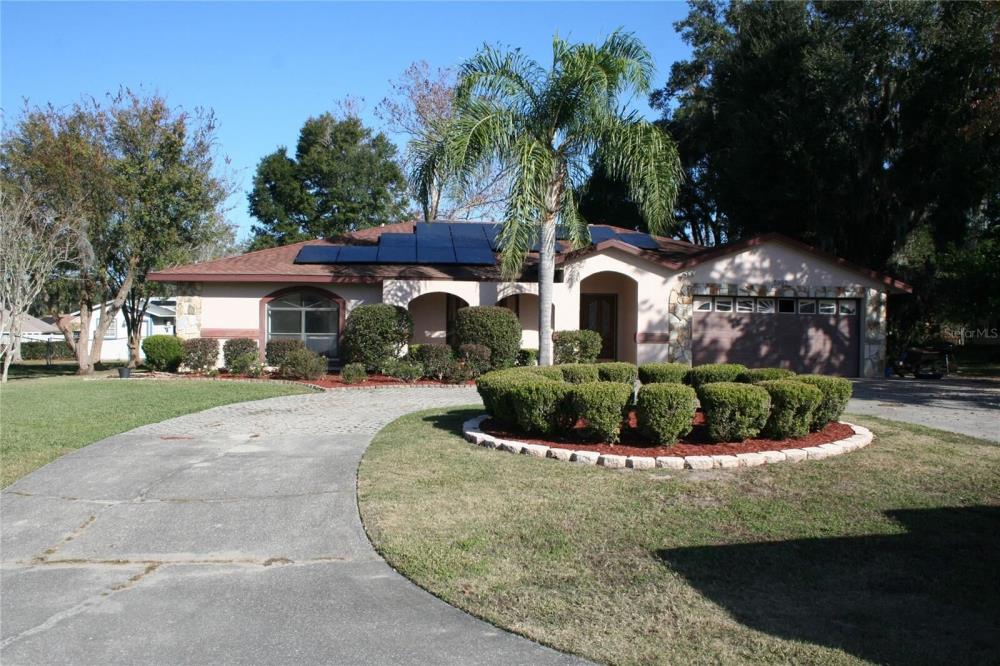 Single Family Home in Belleview